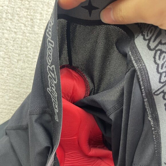 Troy Lee Designs Liner Shorts Womens Black Padded Cycling / Moutain Bike READ - Picture 12 of 15